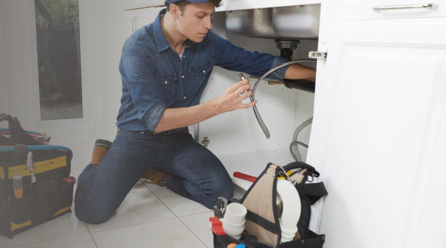 Local expert plumbing services in East Brady, PA